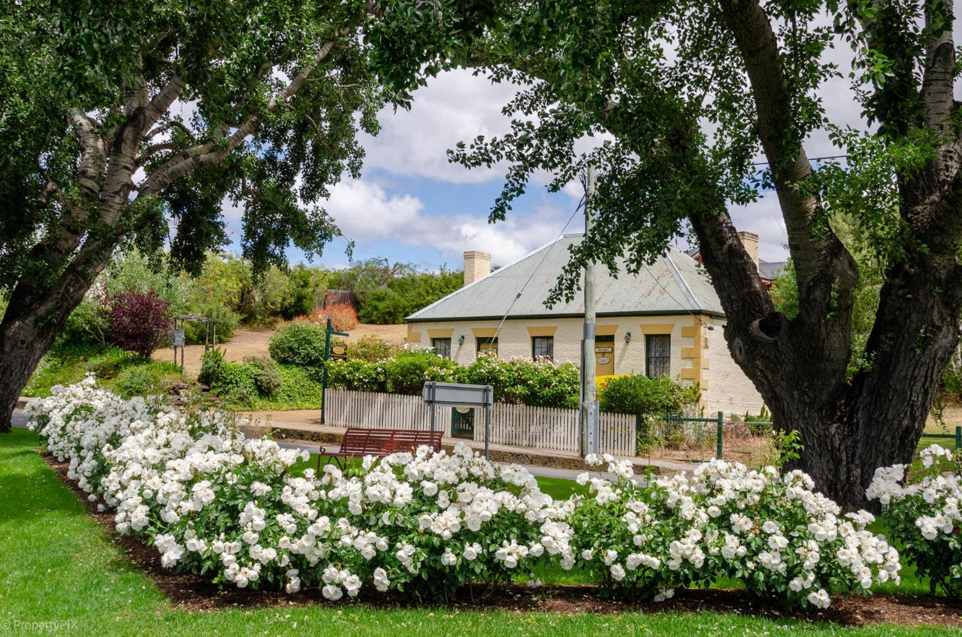 Bridge Cottages Sargeants & Armoury Cottages 1823 - History & Charm Richmond Zewnętrze zdjęcie