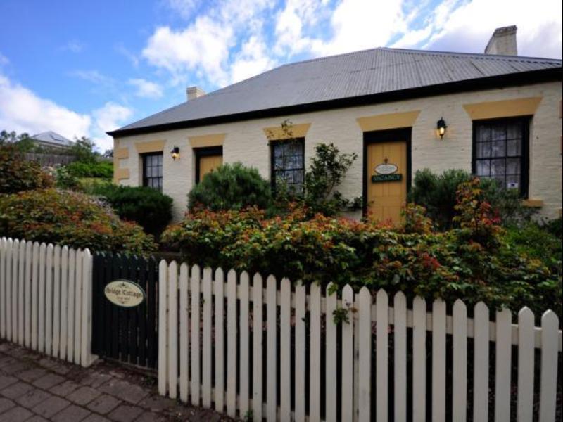 Bridge Cottages Sargeants & Armoury Cottages 1823 - History & Charm Richmond Zewnętrze zdjęcie